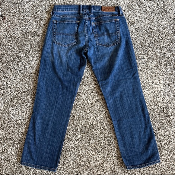 Lucky Brand Sweet Crop Straight Jeans Women 2/26 Denim Mid Rise Classic Fit - Picture 2 of 12